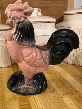 Rooster hanging wall planter Vtg MCM pink shabby rare